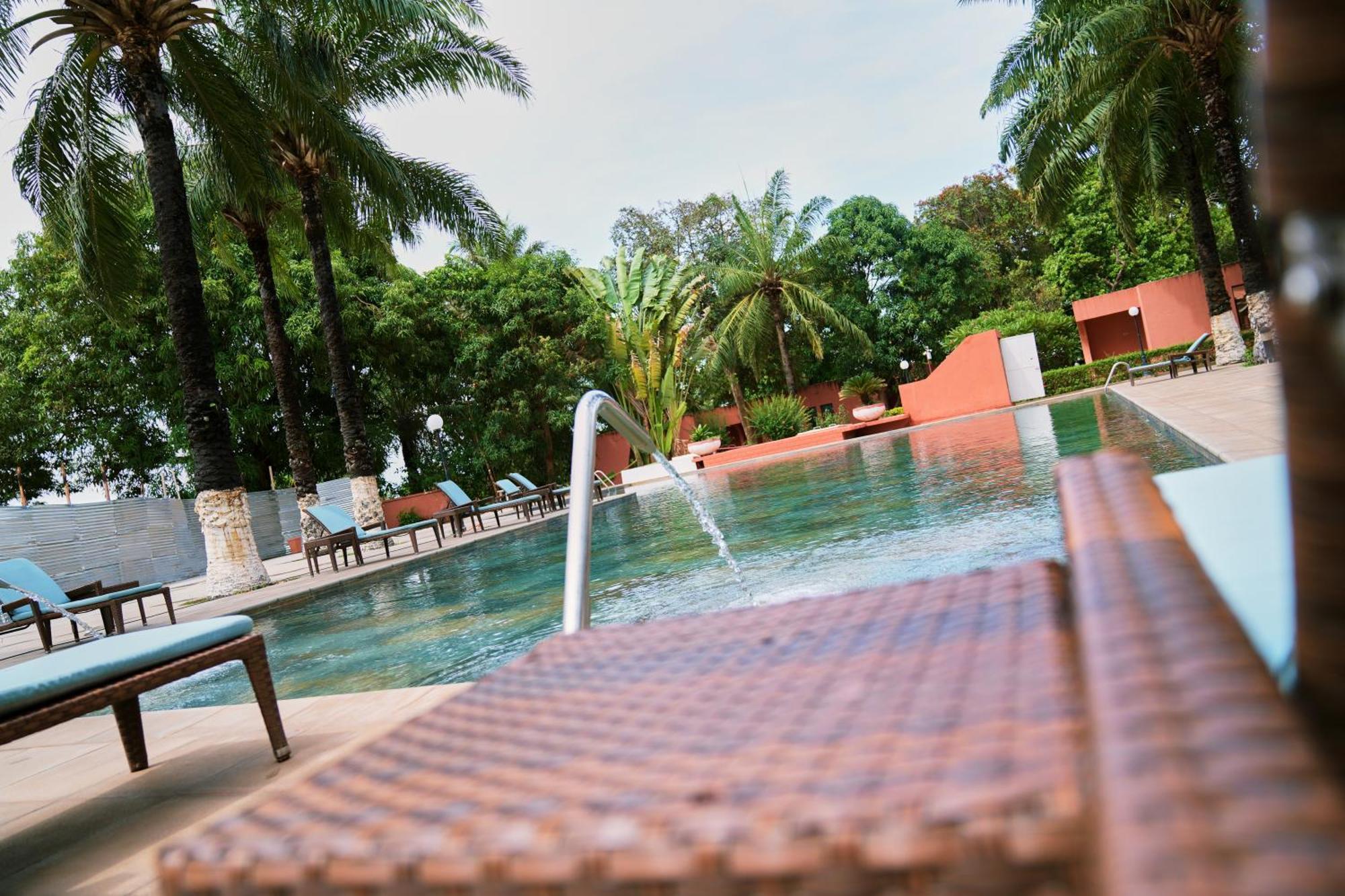 Dunia Hotel Bissau Eksteriør billede